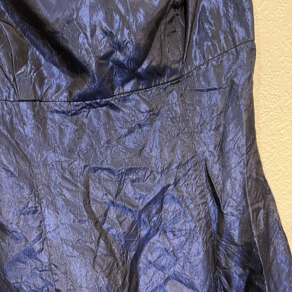 Prom dress - Picture 2 of 8